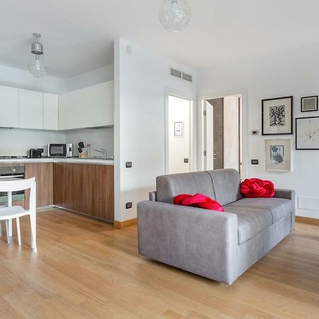Apartamento Italianway - Traiano 37 Milán Exterior foto