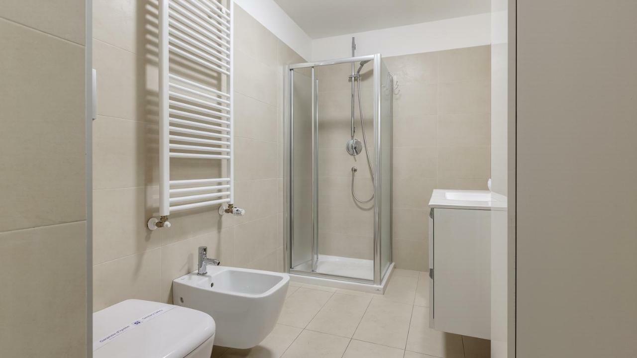 Apartamento Italianway - Traiano 37 Milán Exterior foto