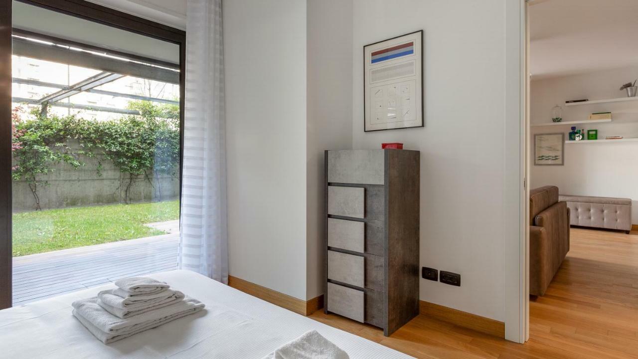 Apartamento Italianway - Traiano 37 Milán Exterior foto
